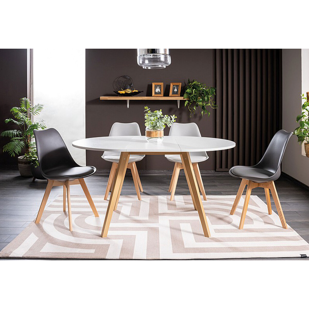 Stůl Opera + 4 židle Kris bílý / černý, bukové nohy
Stůl Opera + 4 židle Kris bílý / černý, bukové nohy