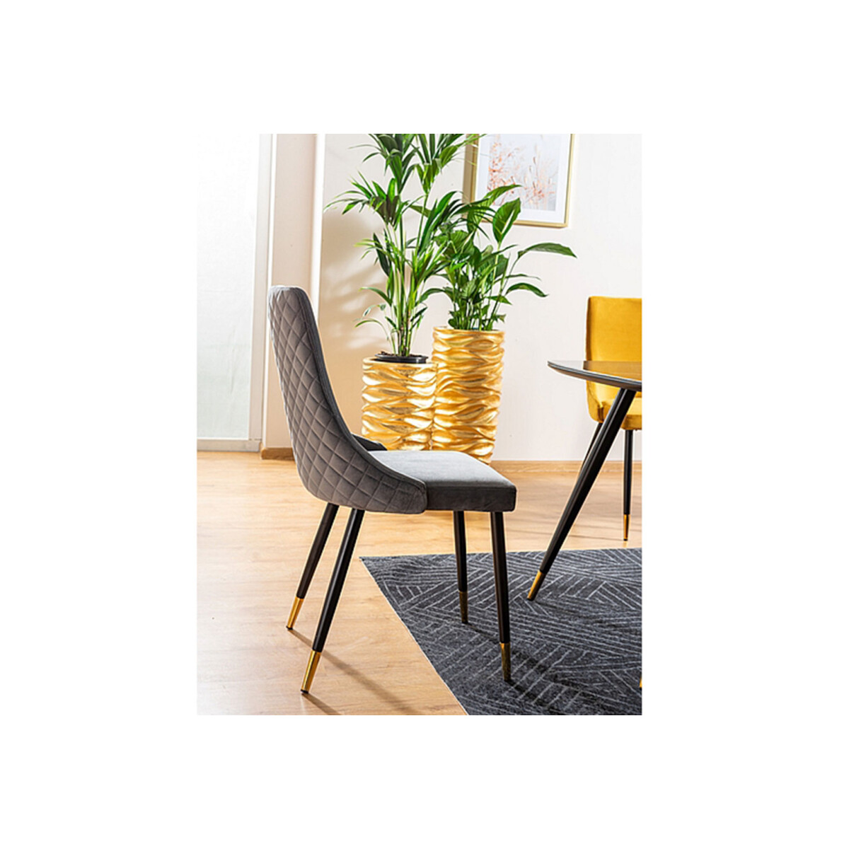 

Židle Piano Velvet černý Bluvel 19, kov černý / zlatý