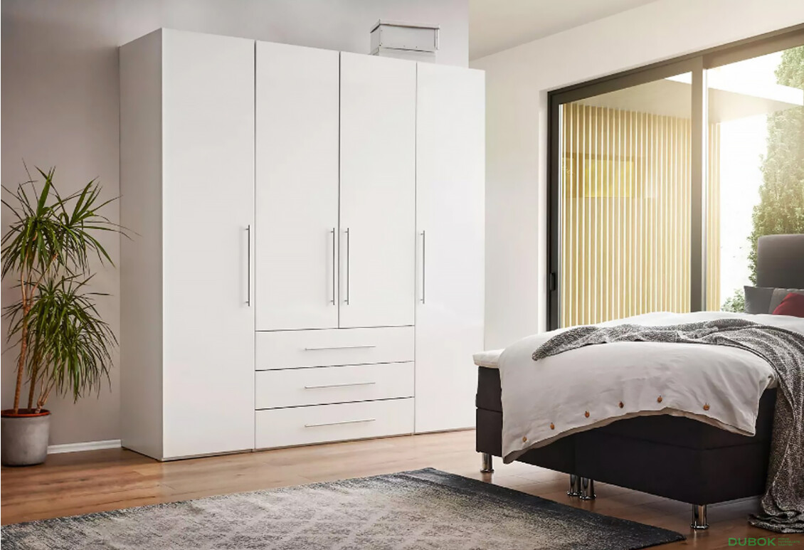 Fotografie 3 - Skříň Magnum 4D 3Š bílý lesk