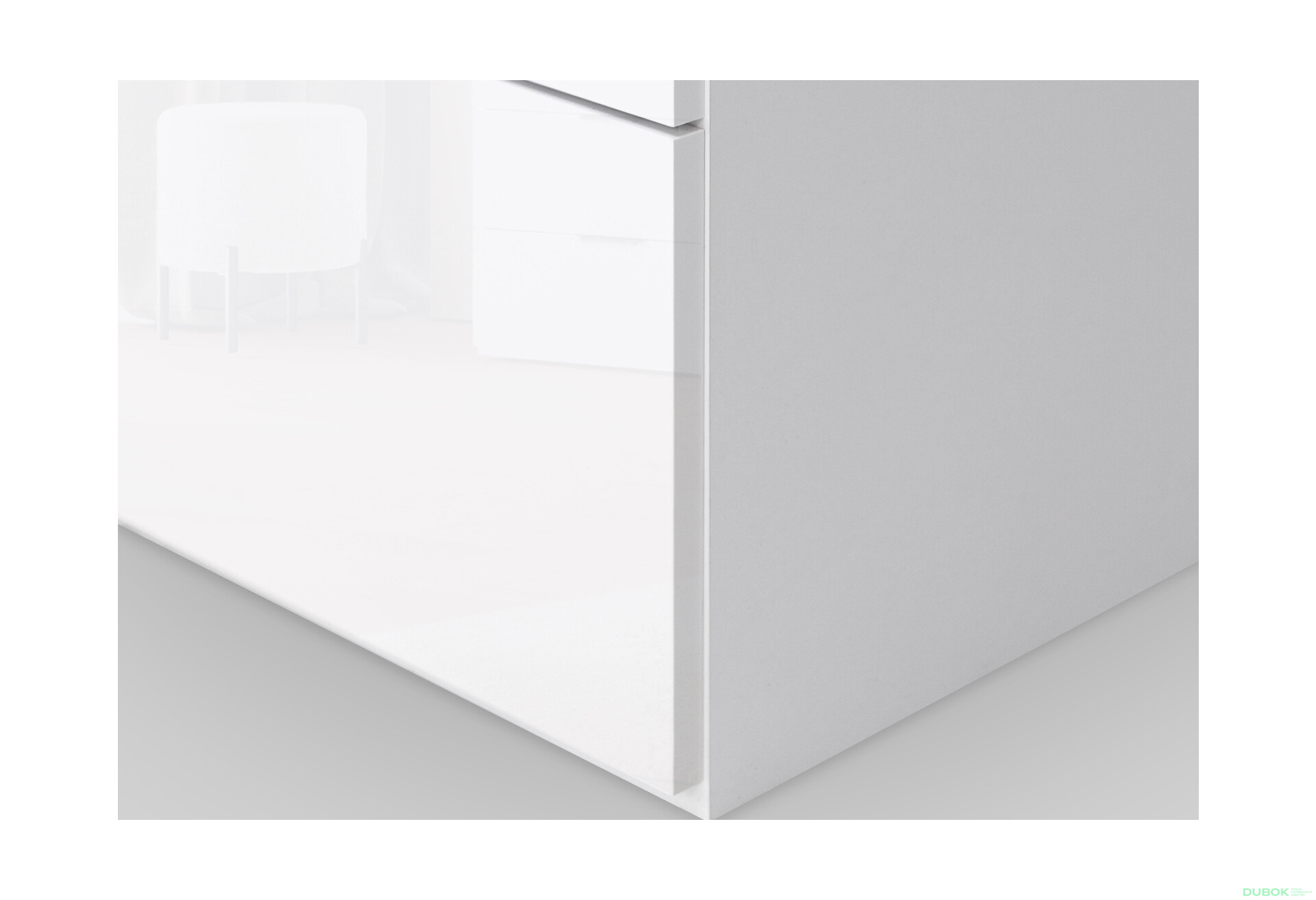 Fotografie 6 - Skříň 2dv 2šx Bez zrcadel bílý lesk Mila